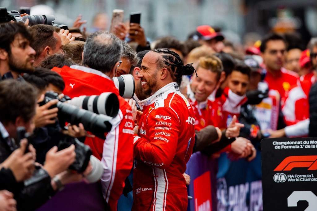 Lewis Hamilton répond aux rumeurs de retraite et justifie son choix d’abandonner le simulateur Ferrari au Canada